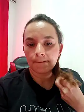 kasandra 85 online show from 04-28-26, 01:26