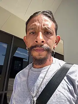 Snapshot of HDGarc chatting on 04-07-26, 05:15 HDGarc online show from 04-07-26, 05:15