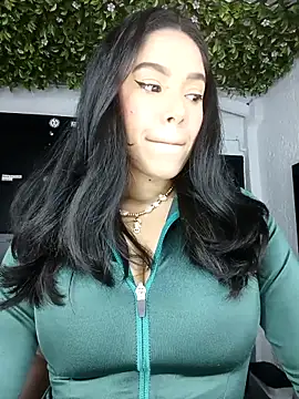 Snapshot of BrendaBloom_ chatting on 05-07-26, 02:49 BrendaBloom online show from 05-07-26, 02:49