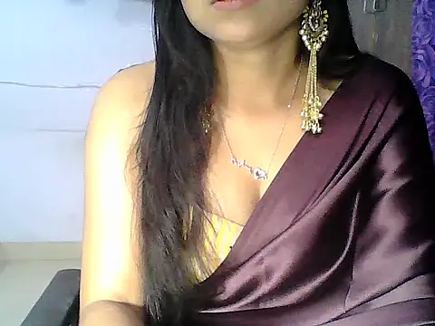 Snapshot of Saxy_Mony002 chatting on 05-19-26, 02:02 Saxy Mony002 online show from 05-19-26, 02:02