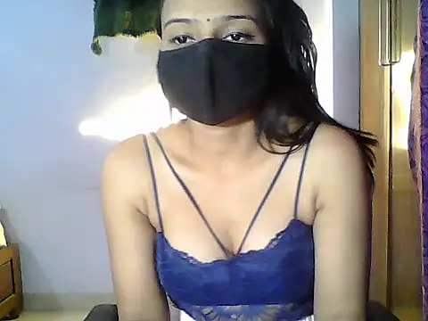 Snapshot of Saxy_Mony002 chatting on 05-05-26, 01:14 Saxy Mony002 online show from 05-05-26, 01:14