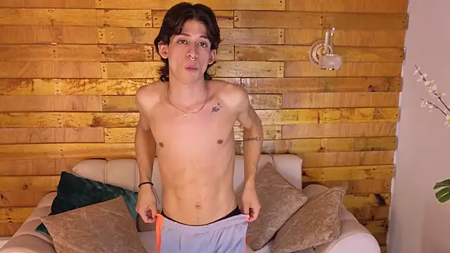 Snapshot of jack_shine chatting on 04-08-26, 04:14 jack shine online show from 04-08-26, 04:14