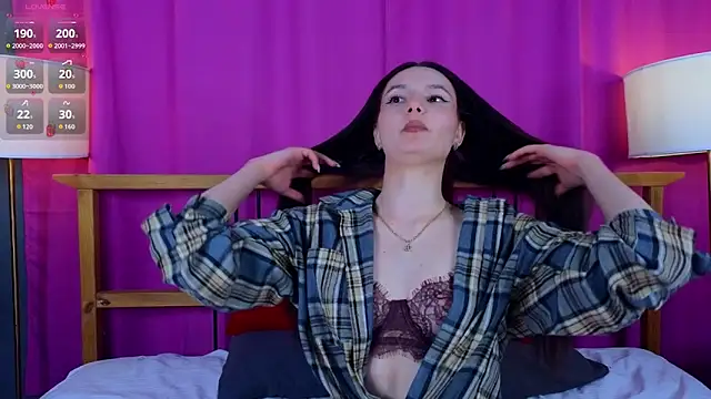 MarieFuller online show from 04-12-26, 08:45