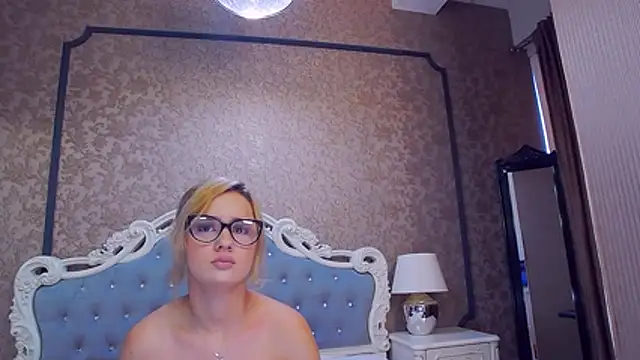 Ivy Quin online show from 07-21-26, 04:36