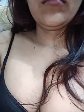 Snapshot of Kajal-hott chatting on 05-11-26, 11:55 Kajal-hott online show from 05-11-26, 11:55