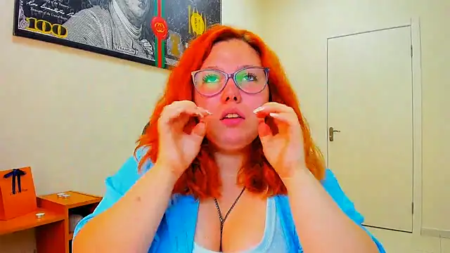 Snapshot of Aillia-Rous chatting on 07-08-26, 06:36 Aillia-Rous online show from 07-08-26, 06:36