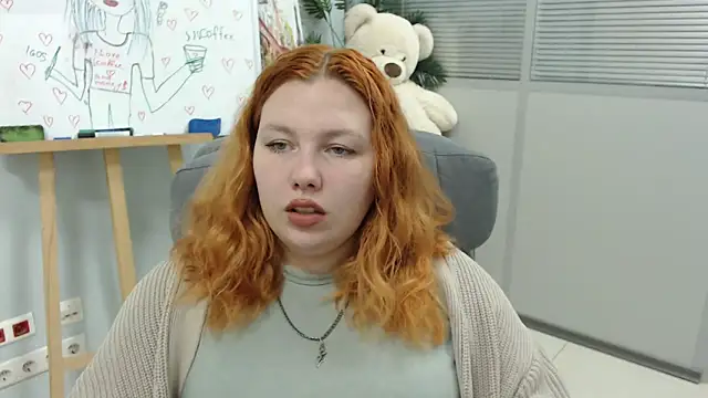 Aillia-Rous online show from 05-19-26, 06:09