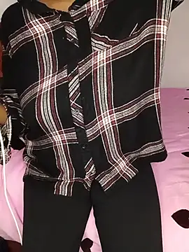 MsCutie online show from 04-09-26, 07:58