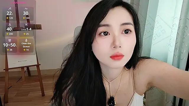 Snapshot of M-CC-M chatting on 04-15-26, 07:47 M-CC-M online show from 04-15-26, 07:47