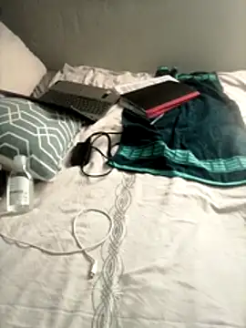 That PhatPussy online show from 04-21-26, 08:43