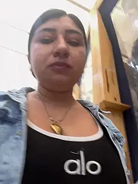 Snapshot of mariana-0306 chatting on 04-10-26, 04:36 mariana-0306 online show from 04-10-26, 04:36