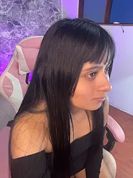 Snapshot of anni99_ chatting on 04-09-26, 01:28 anni99 online show from 04-09-26, 01:28