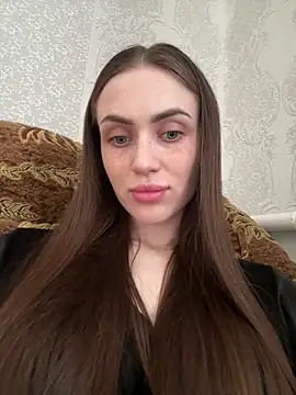 AlinaLove3213 online show from 04-10-26, 02:02