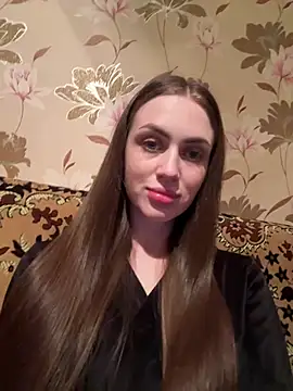 Snapshot of AlinaLove3213 chatting on 05-29-26, 08:26 AlinaLove3213 online show from 05-29-26, 08:26