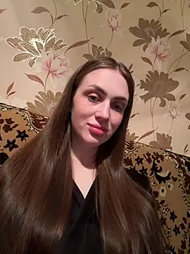 Snapshot of AlinaLove3213 chatting on 04-21-26, 06:58 AlinaLove3213 online show from 04-21-26, 06:58