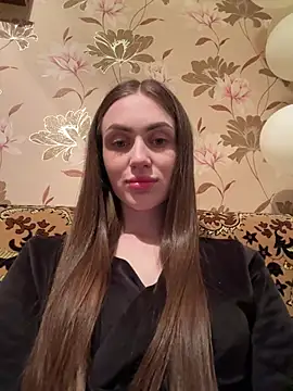 Snapshot of AlinaLove3213 chatting on 05-12-26, 07:42 AlinaLove3213 online show from 05-12-26, 07:42