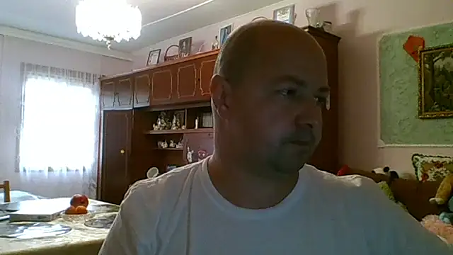 Luceriusbigass online show from 07-04-26, 03:16