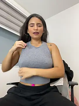 holaRosa online show from 07-19-26, 11:34