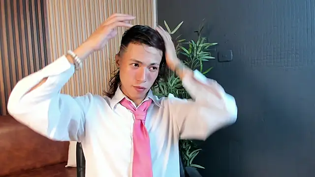 Snapshot of daxonrey chatting on 04-10-26, 08:49 daxonrey online show from 04-10-26, 08:49