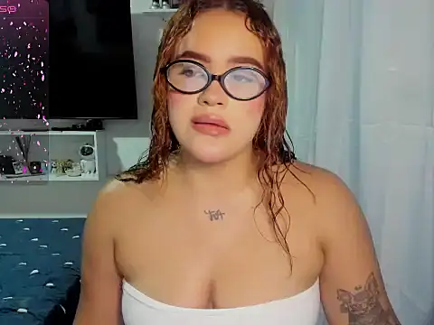 Snapshot of Sabrina_Darkness chatting on 07-23-26, 12:57 Sabrina Darkness online show from 07-23-26, 12:57