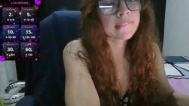 Snapshot of Lannah__ chatting on 05-13-26, 02:40 Lannah online show from 05-13-26, 02:40