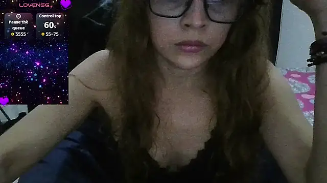 Snapshot of Lannah__ chatting on 05-07-26, 02:38 Lannah online show from 05-07-26, 02:38