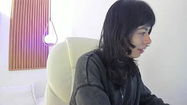 ghostmila online show from 04-30-26, 12:23