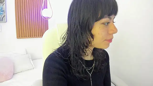 ghostmila online show from 04-23-26, 12:29