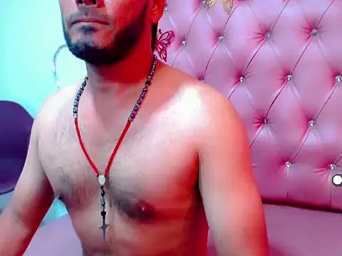 THIAGO PLEASURE online show from 04-09-26, 03:18