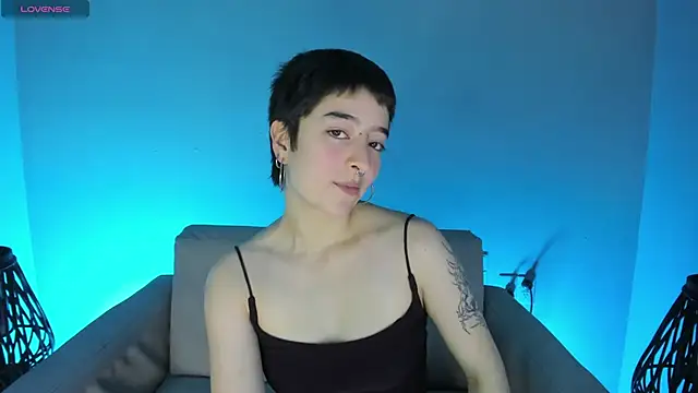 Atheena   online show from 06-15-26, 01:55