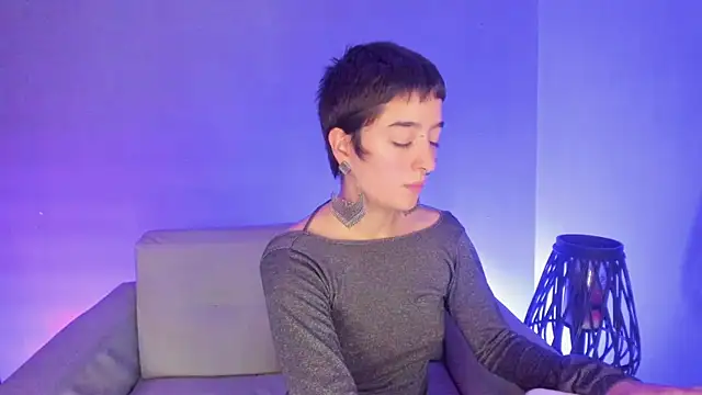 Atheena   online show from 05-26-26, 12:58