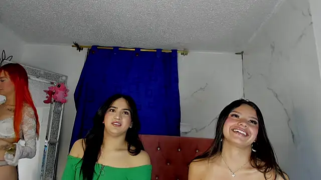 Snapshot of Kimora_Blaze chatting on 05-13-26, 06:09 Kimora Blaze online show from 05-13-26, 06:09