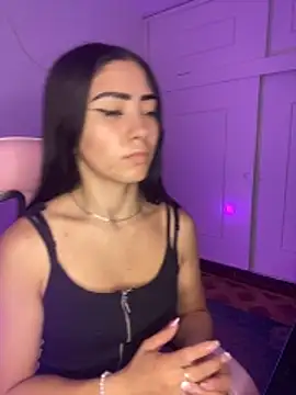 AMBERBUNNY  online show from 04-17-26, 01:25