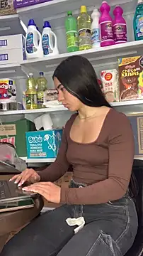 Snapshot of AMBERBUNNY_ chatting on 06-11-26, 01:41 AMBERBUNNY online show from 06-11-26, 01:41