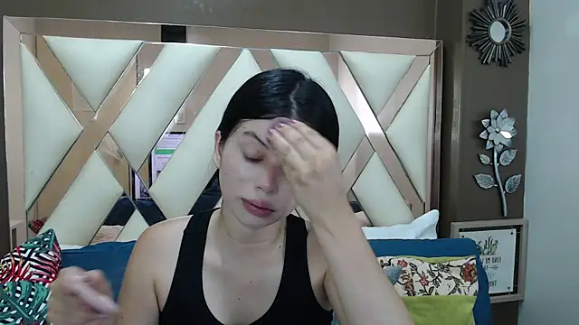 Snapshot of Sophie_Copers chatting on 07-14-26, 06:58 Sophie Copers online show from 07-14-26, 06:58
