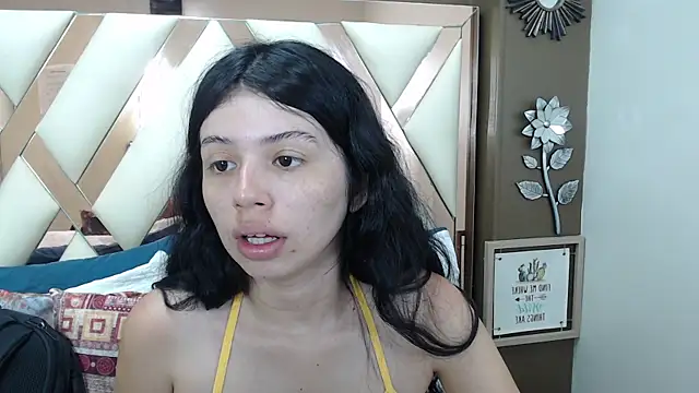 Snapshot of Sophie_Copers chatting on 06-26-26, 07:20 Sophie Copers online show from 06-26-26, 07:20