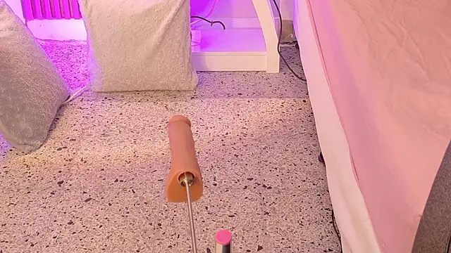 ValeriaJolie online show from 04-14-26, 01:54