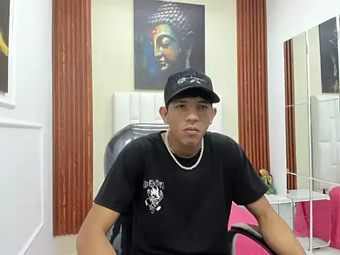 Snapshot of Alexander_villa_ chatting on 04-07-26, 11:50 Alexander villa online show from 04-07-26, 11:50