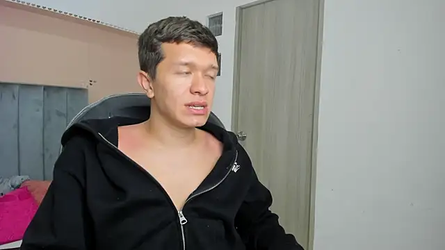 Snapshot of ken_col chatting on 04-12-26, 05:33 ken col online show from 04-12-26, 05:33