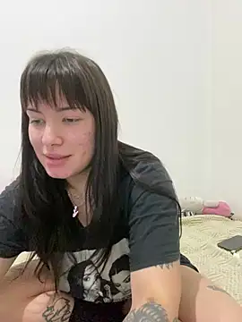 Snapshot of cherryxxox chatting on 05-12-26, 12:19 cherryxxox online show from 05-12-26, 12:19