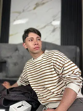 Noah-ledom online show from 04-09-26, 11:16