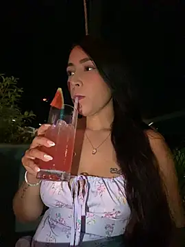 Hana-Parker online show from 04-23-26, 01:01