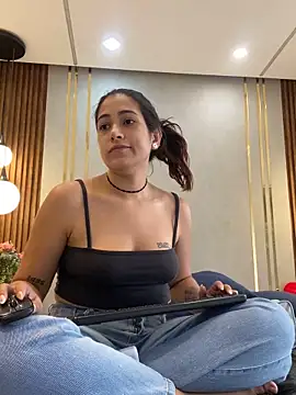 Hana-Parker online show from 05-10-26, 02:08