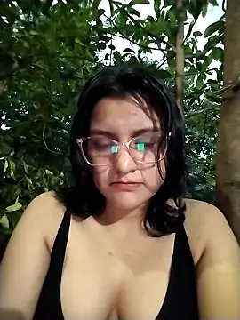 sienna elara online show from 04-14-26, 10:42