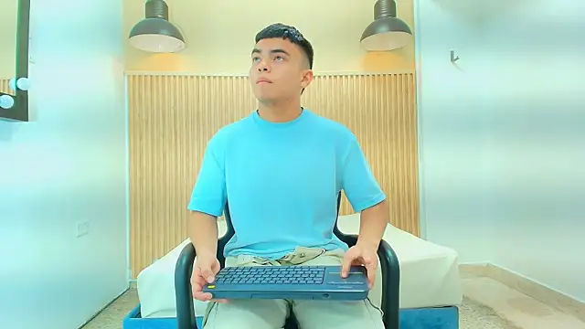 THIAM KELLER1 online show from 04-09-26, 07:31