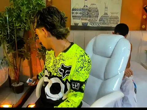 Juan saul1 online show from 05-26-26, 10:24