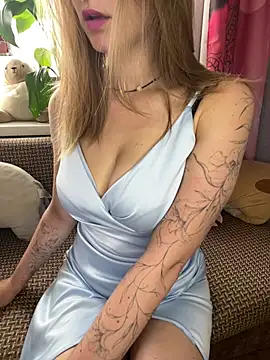 curvycatwow online show from 07-09-26, 11:26