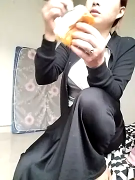 chaubau1 online show from 04-09-26, 11:44