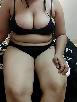 Snapshot of Aysha_69 chatting on 05-24-26, 05:51 Aysha 69 online show from 05-24-26, 05:51