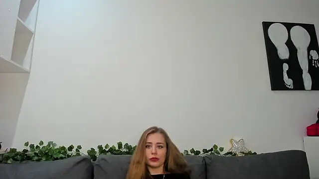 Snapshot of cute_mey_ chatting on 04-12-26, 06:16 cute mey online show from 04-12-26, 06:16